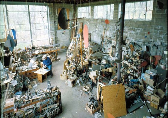 Calder:studio